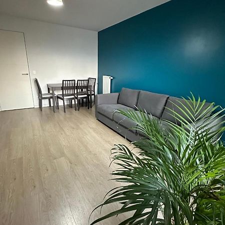 Logement La Courneuve-Aubervilliers Rerb Exterior photo